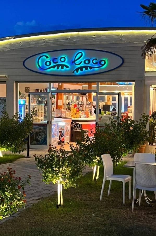 Bella Alba Apartment On The Beach Alba Adriatica Ngoại thất bức ảnh