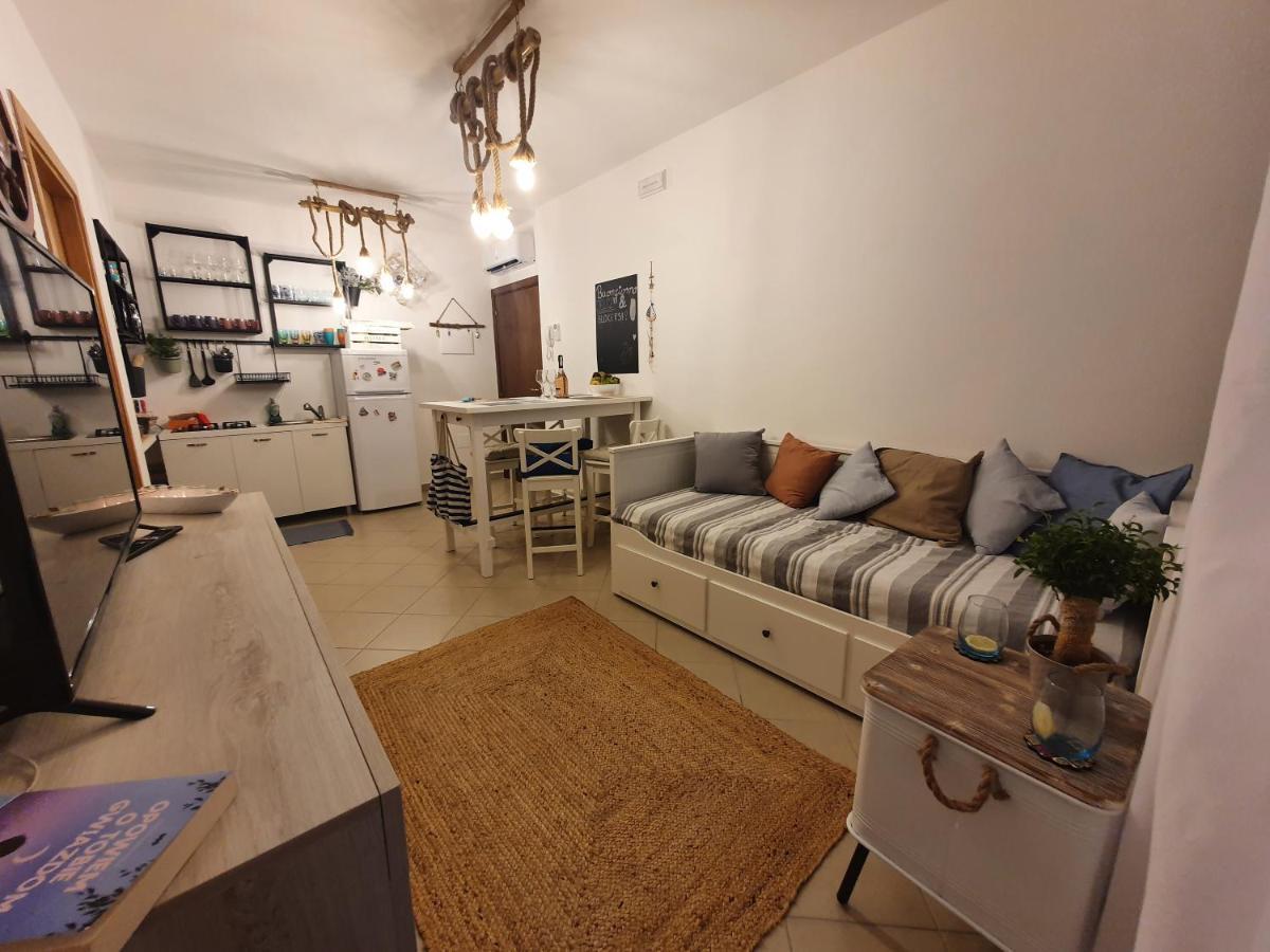 Bella Alba Apartment On The Beach Alba Adriatica Ngoại thất bức ảnh