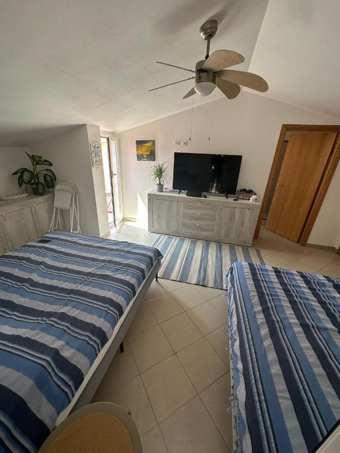 Bella Alba Apartment On The Beach Alba Adriatica Ngoại thất bức ảnh