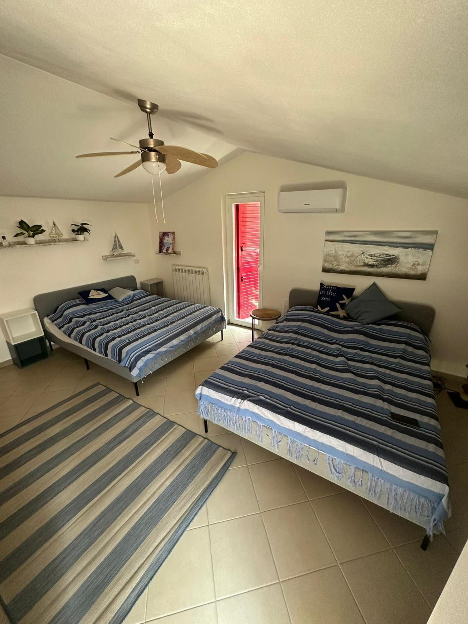 Bella Alba Apartment On The Beach Alba Adriatica Ngoại thất bức ảnh